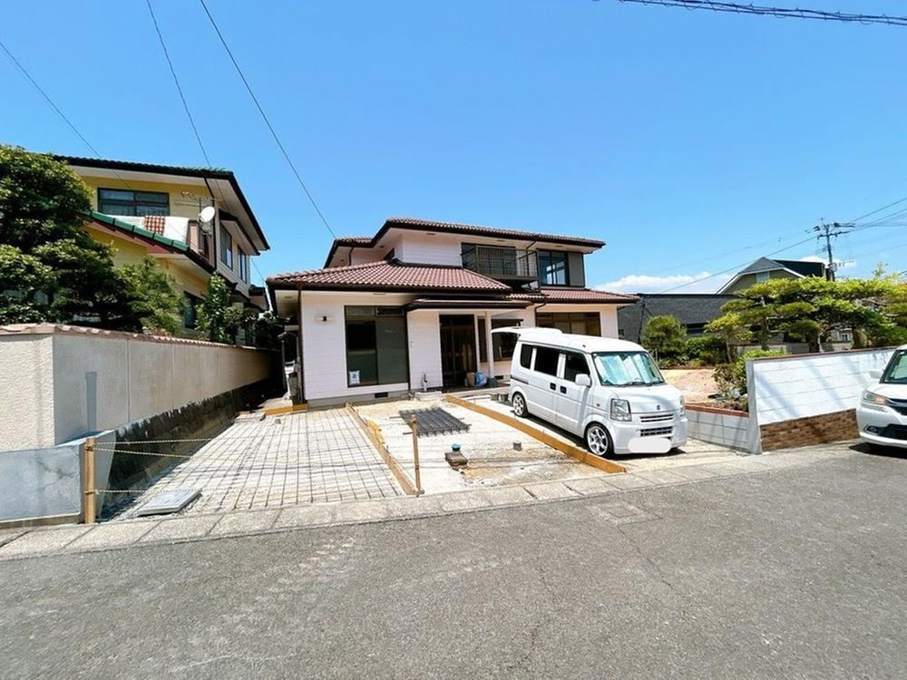 7DK house in Sasebo, Nagasaki - Photo 1