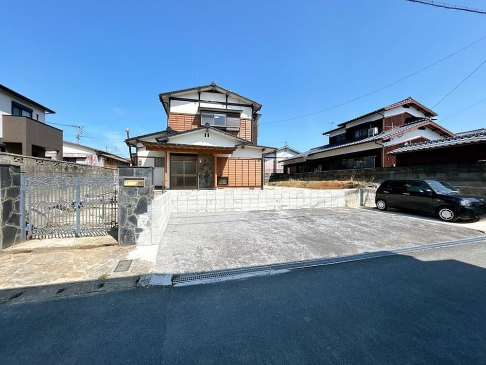 5LDK house in Omuta, Fukuoka - Photo 1