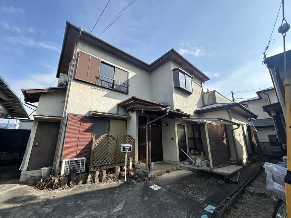 4LDK house in Izunokuni, Shizuoka - Photo 1