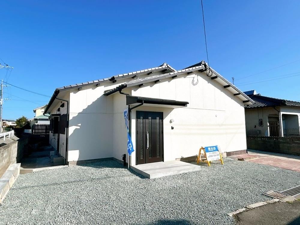 4LDK house in Chikugo, Fukuoka - Photo 1