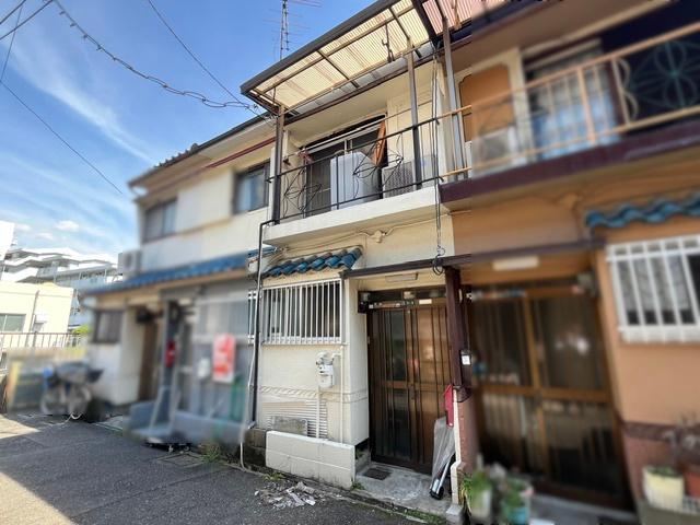 3DK house in Moriguchi, Osaka - Photo 1
