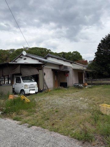 2DK house in Matsuyama, Ehime - Photo 1