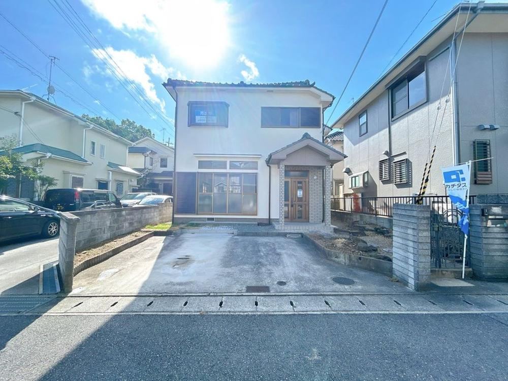3LDK+S house in Nishi Ward, Kobe, Hyogo - Photo 1