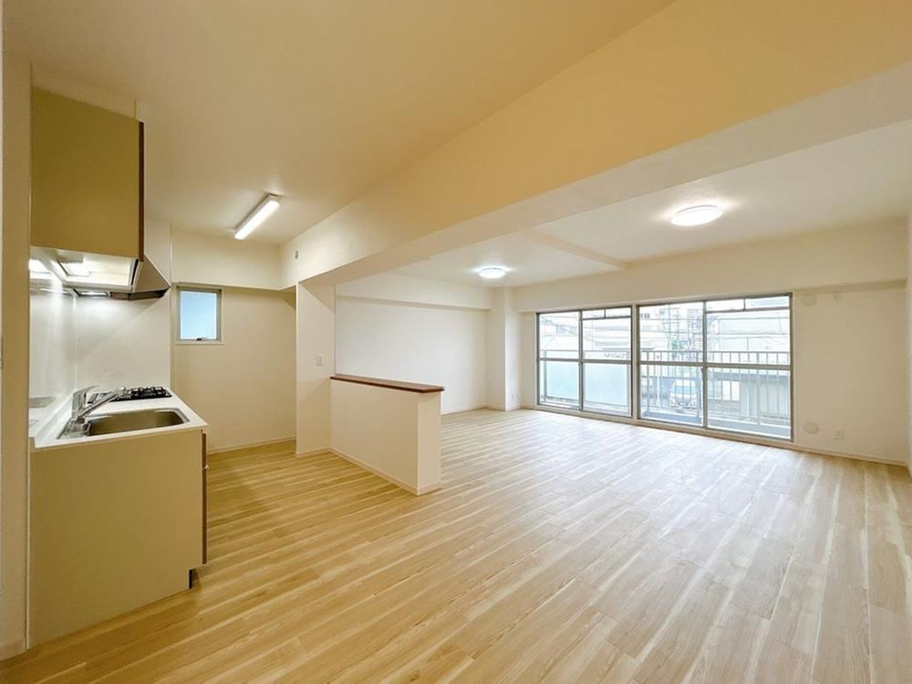 2LDK apartment in Akashi, Hyogo - Photo 1