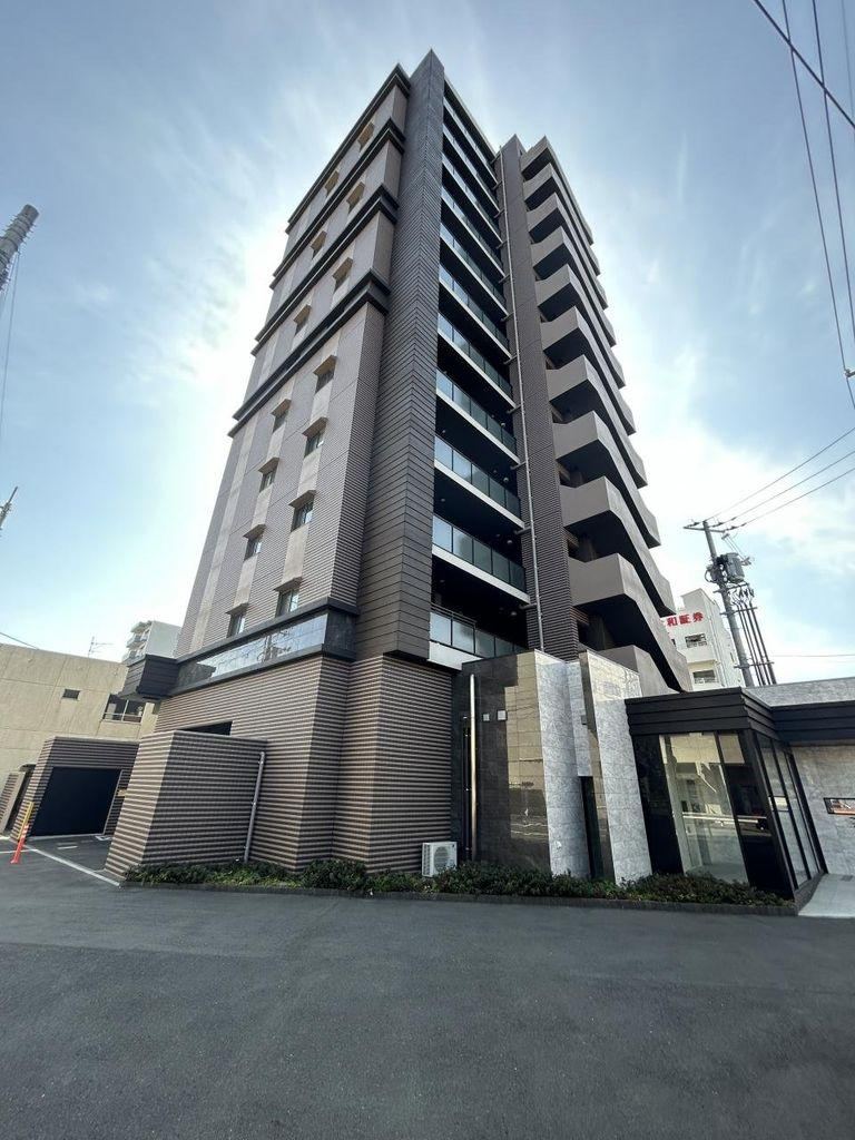 3LDK apartment in Yamaguchi, Yamaguchi - Photo 1
