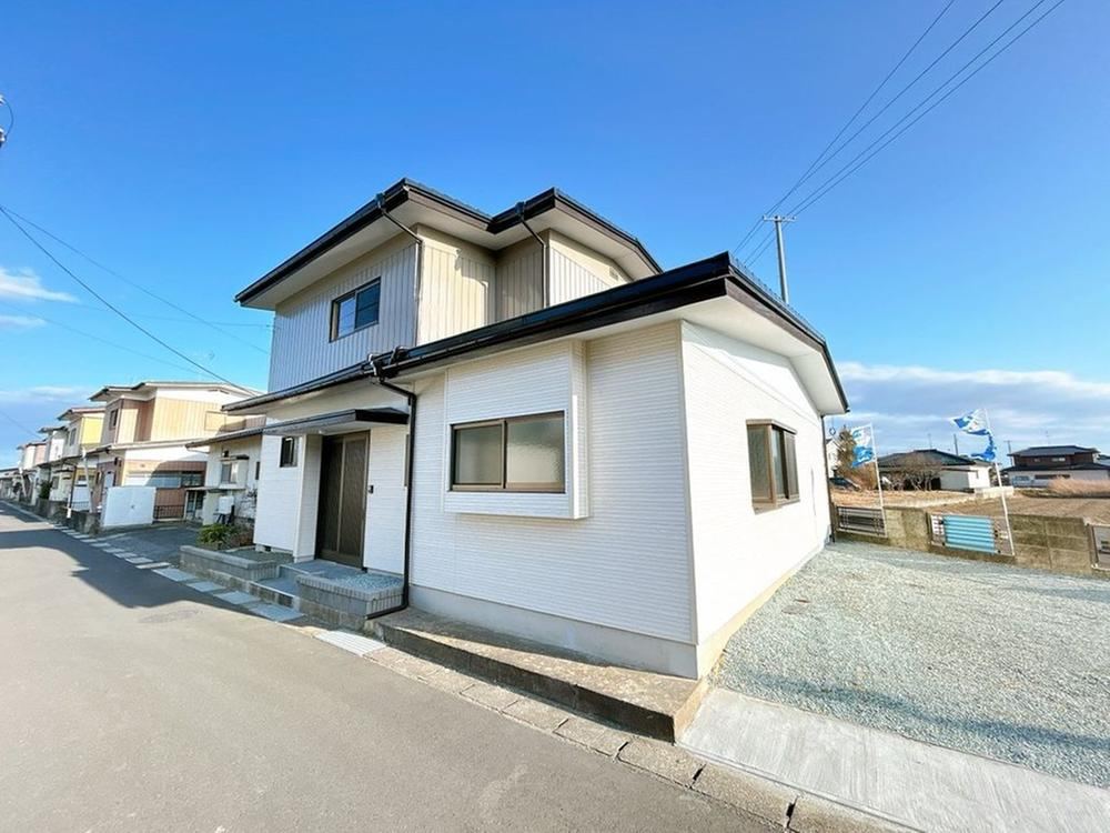 4LDK house in Watari, Watari District, Miyagi - Photo 1