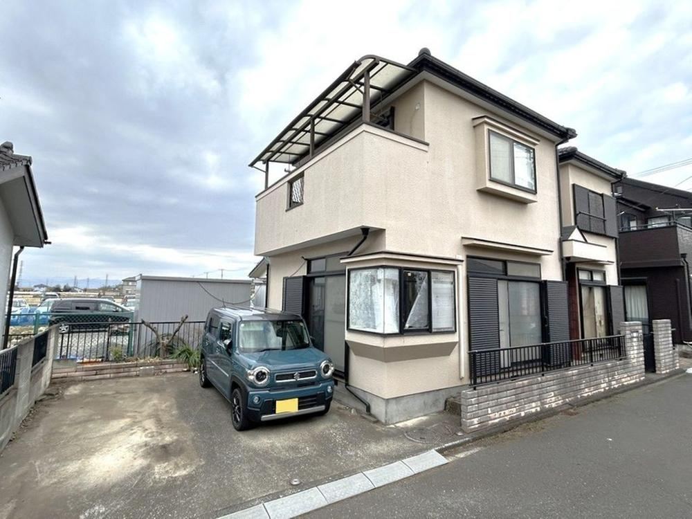 4LDK house in Kawagoe, Saitama - Photo 1