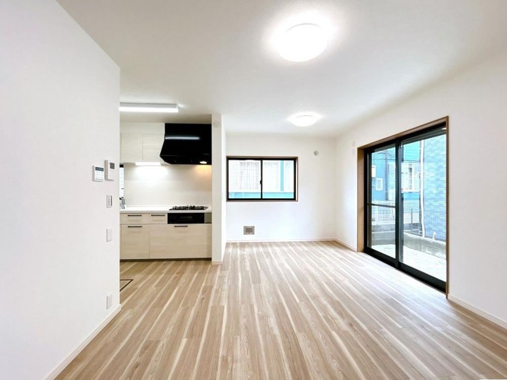 4LDK house in Sakado, Saitama - Photo 1