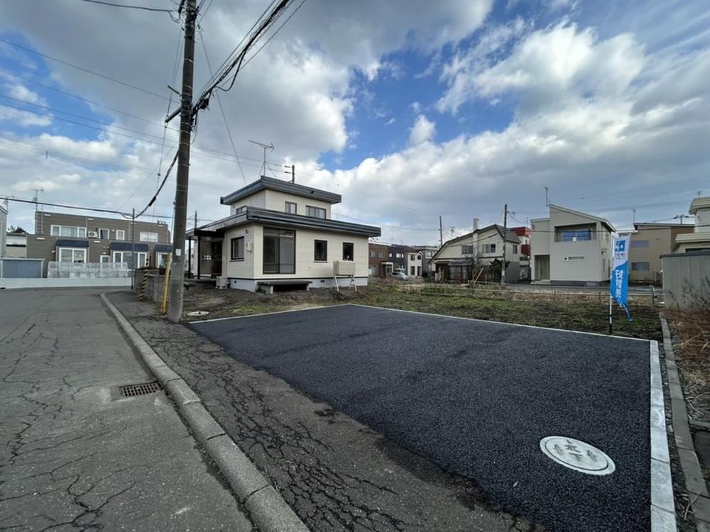 4LDK house in Shiroishi Ward, Sapporo, Hokkaido - Photo 1