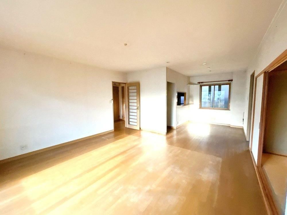 6LDK house in Kure, Hiroshima - Photo 1