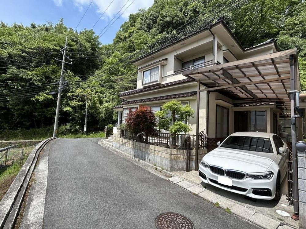 4LDK house in Asaminami Ward, Hiroshima - Photo 1