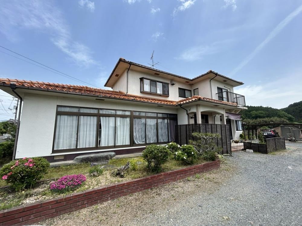 6LDK house in Mimasaka, Okayama - Photo 1