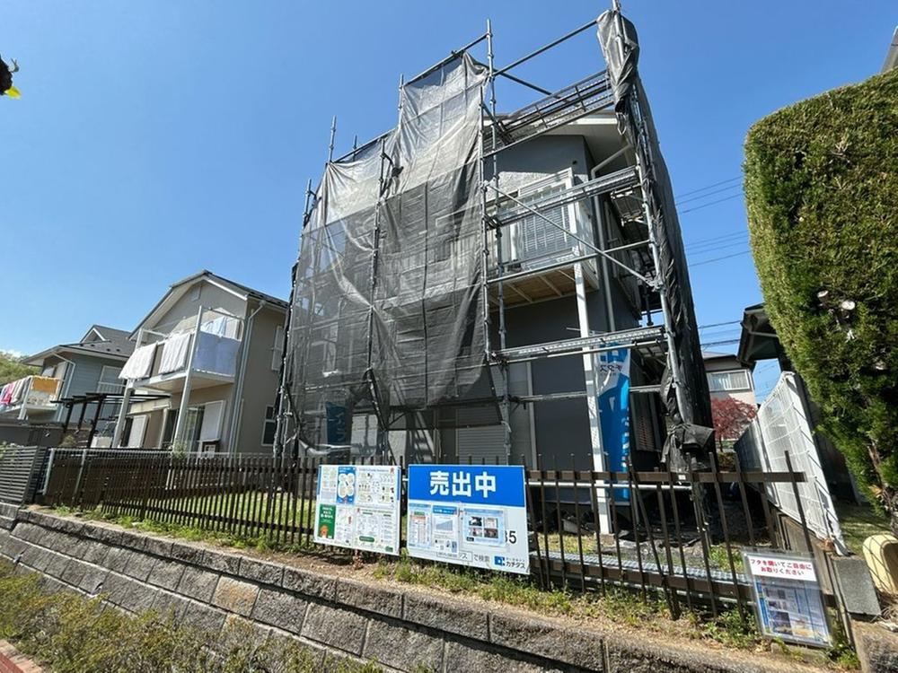 4LDK house in Hatoyama, Hiki District, Saitama - Photo 1