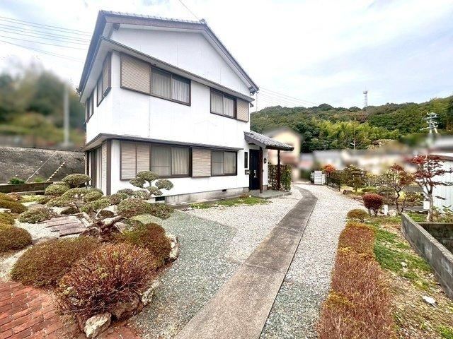 5LDK house in Kochi, Kochi - Photo 1