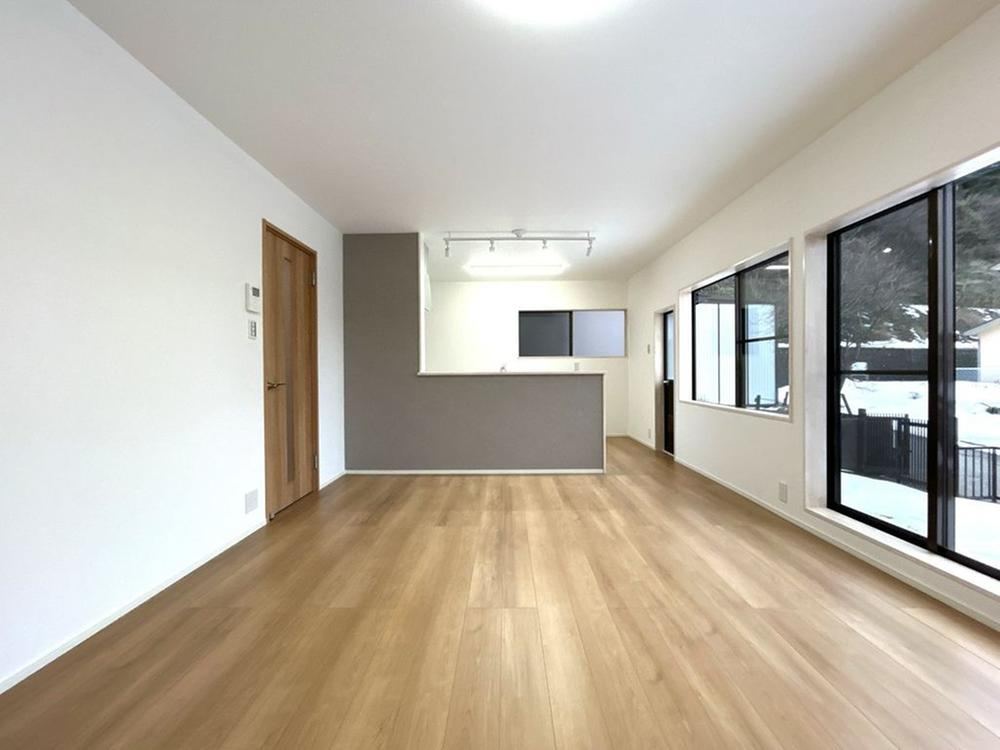 4LDK+S house in Kaga, Ishikawa - Photo 1