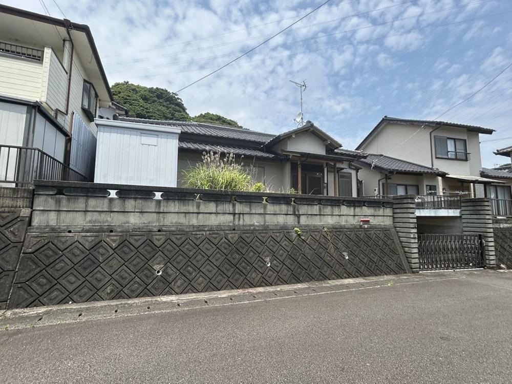 3DK house in Shimizu Ward, Shizuoka - Photo 1