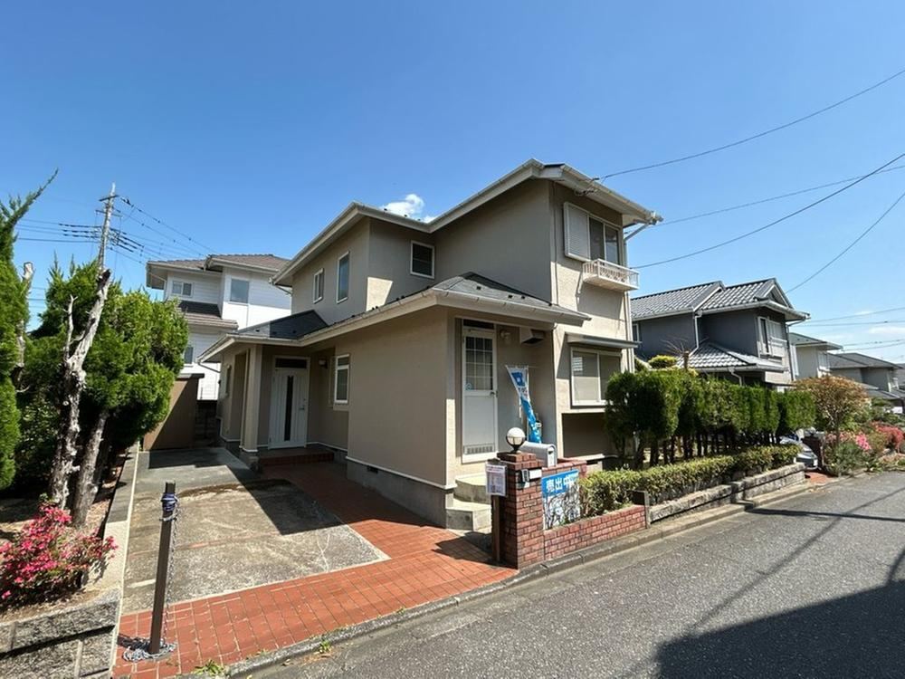 4LDK house in Hatoyama, Hiki District, Saitama - Photo 1