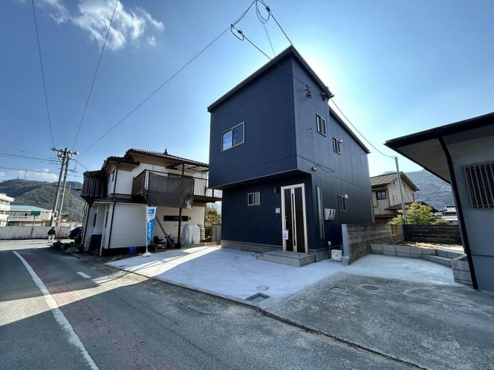3LDK house in Bizen, Okayama - Photo 1