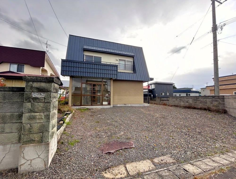 5LDK house in Asahikawa, Hokkaido - Photo 1