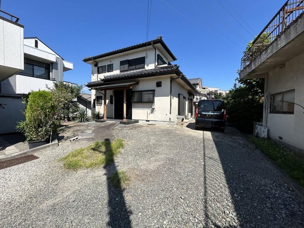 5DK house in Kofu, Yamanashi - Photo 1