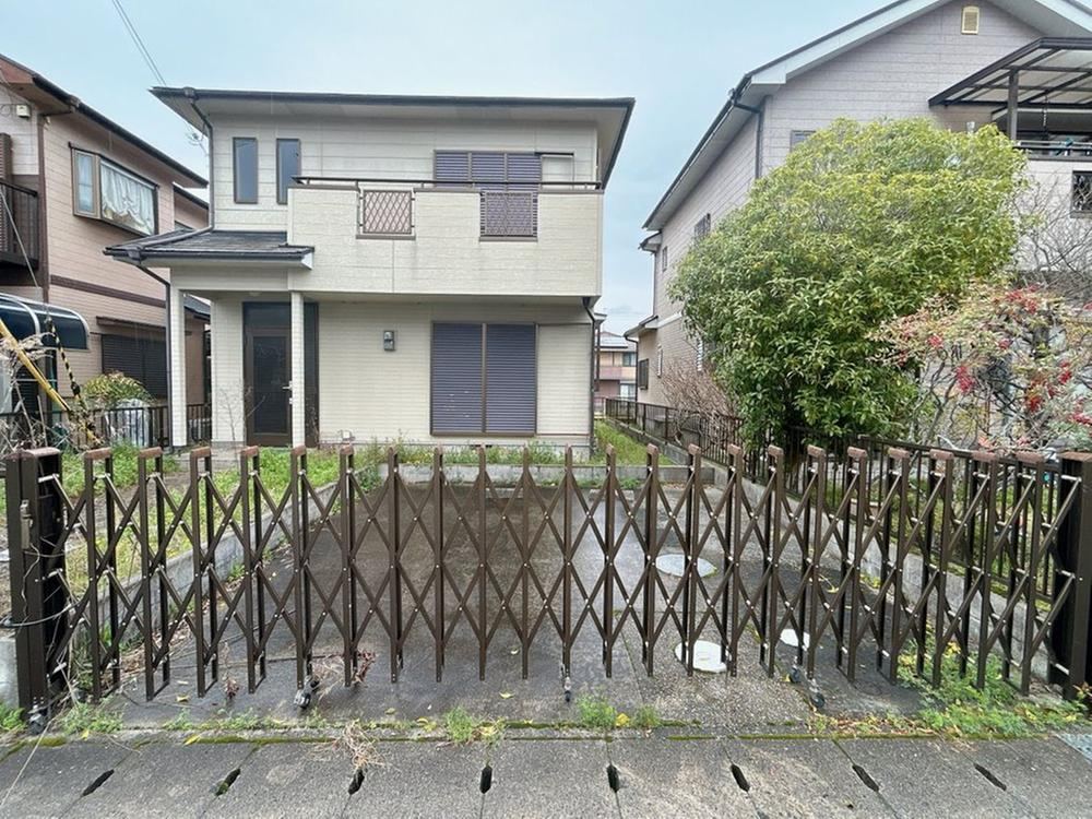4LDK house in Tambasasayama, Hyogo - Photo 1