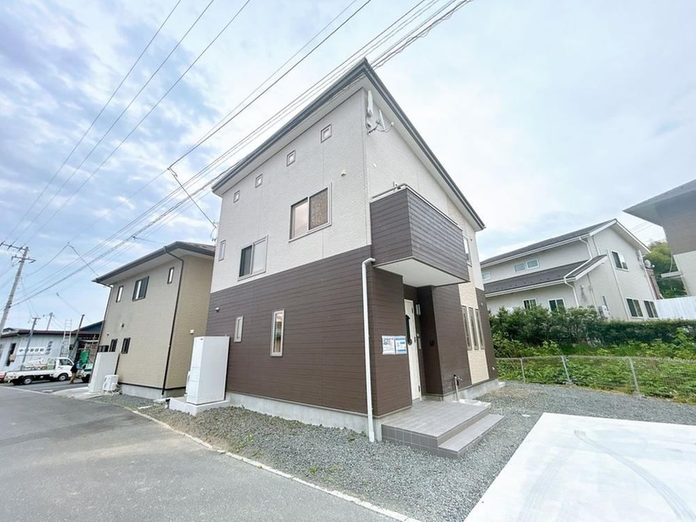 3LDK house in Kesennuma, Miyagi - Photo 1