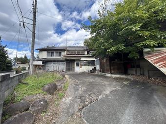 8DK house in Ichikawamisato, Nishiyatsushiro District