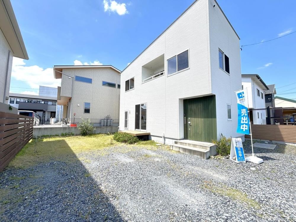 2LDK+S house in Kuwana, Mie - Photo 1
