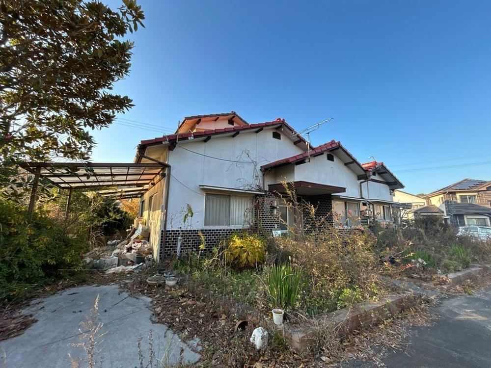 9LDK house in Takamatsu, Kagawa - Photo 1