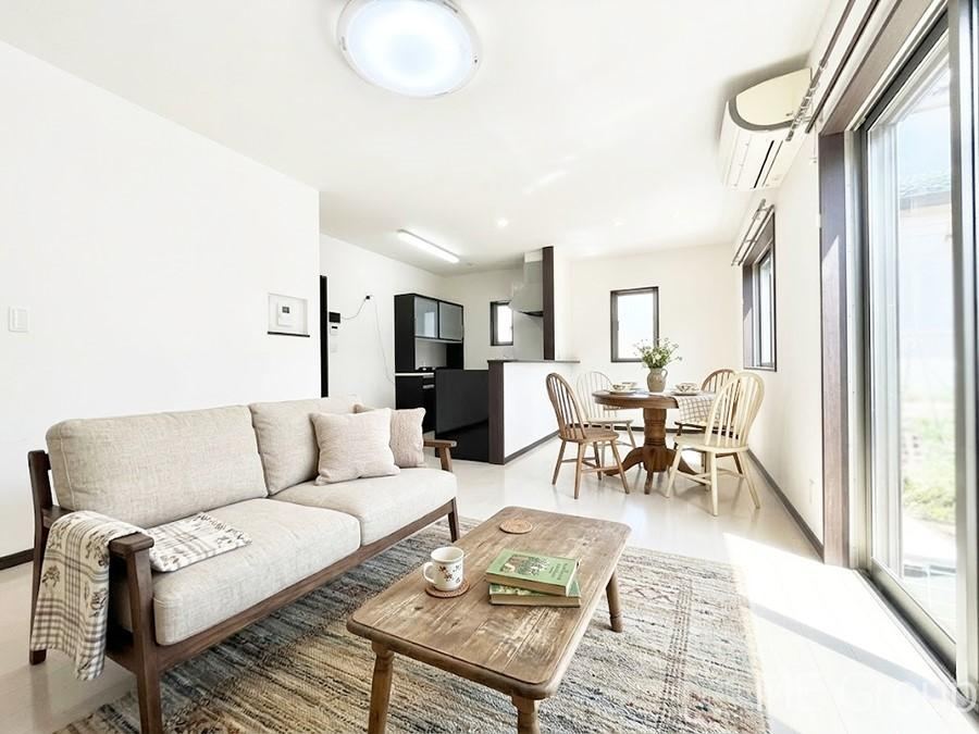 4LDK house in Sakura, Chiba - Photo 1