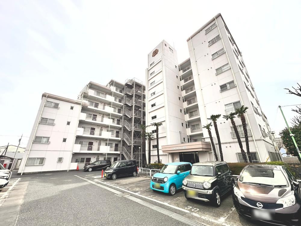 2LDK apartment in Minami Ward, Sagamihara, Kanagawa - Photo 1