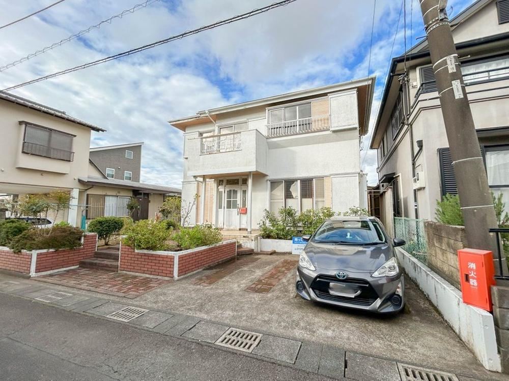 4LDK house in Numazu, Shizuoka - Photo 1
