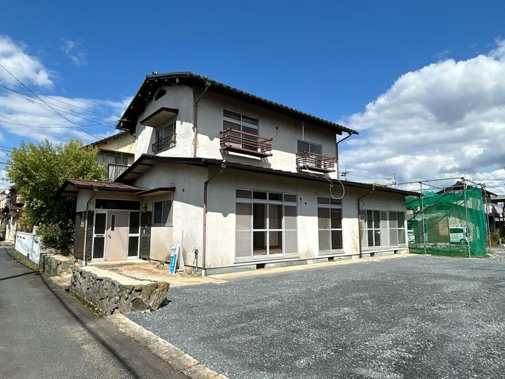 3LDK+S house in Tsuyama, Okayama - Photo 1