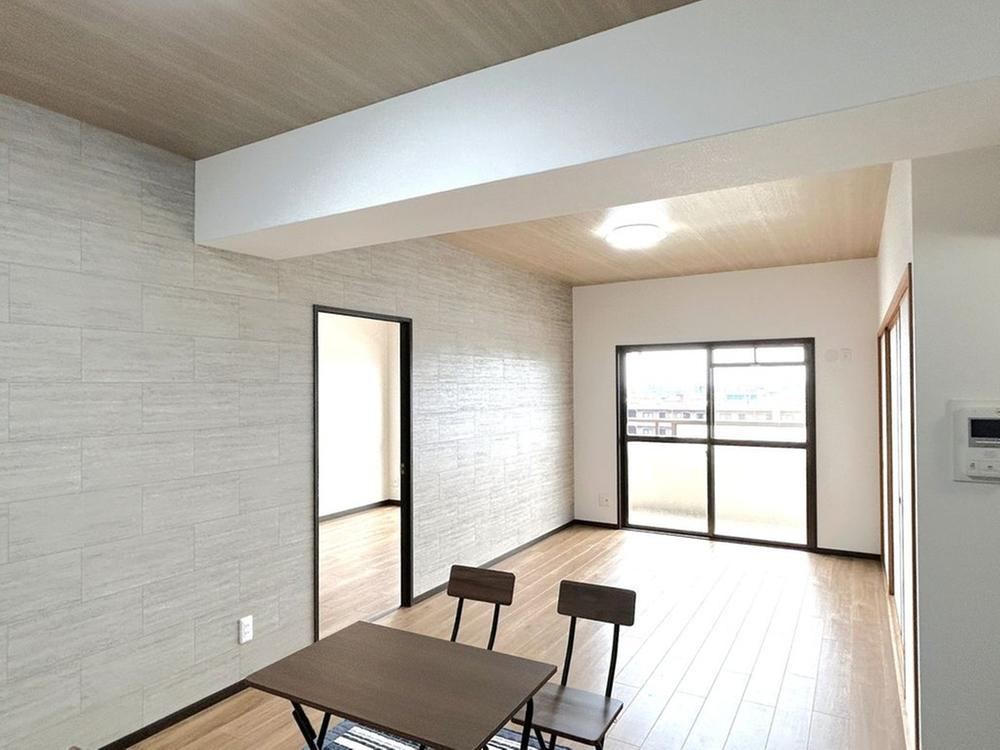 3LDK apartment in Mizuho, Gifu - Photo 1