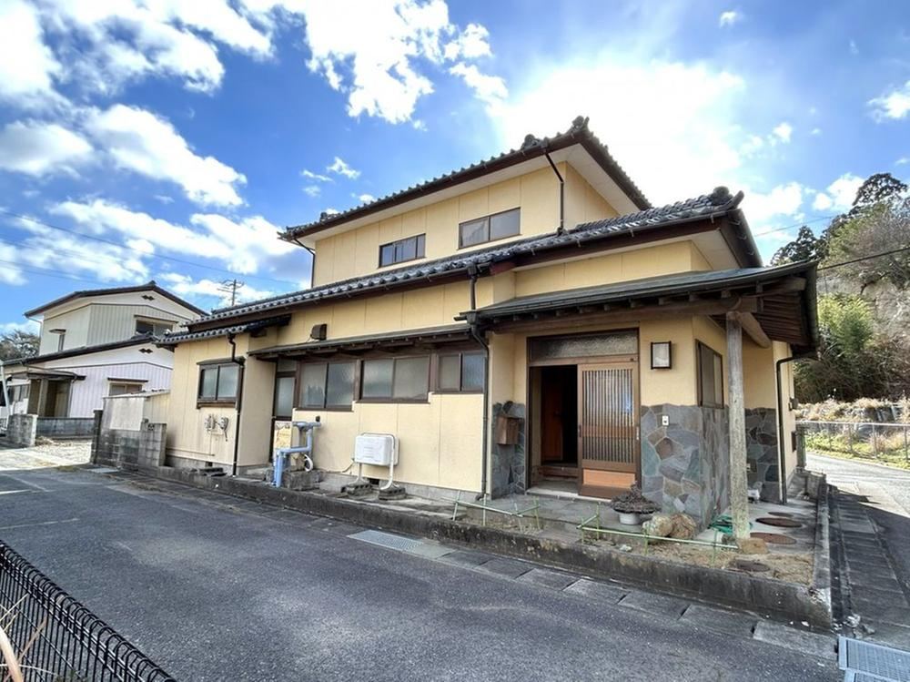 4LDK house in Iwaki, Fukushima - Photo 1