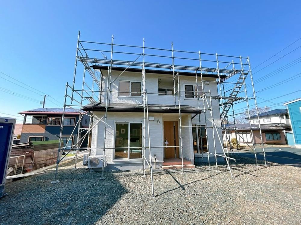 4LDK house in Oshu, Iwate - Photo 1