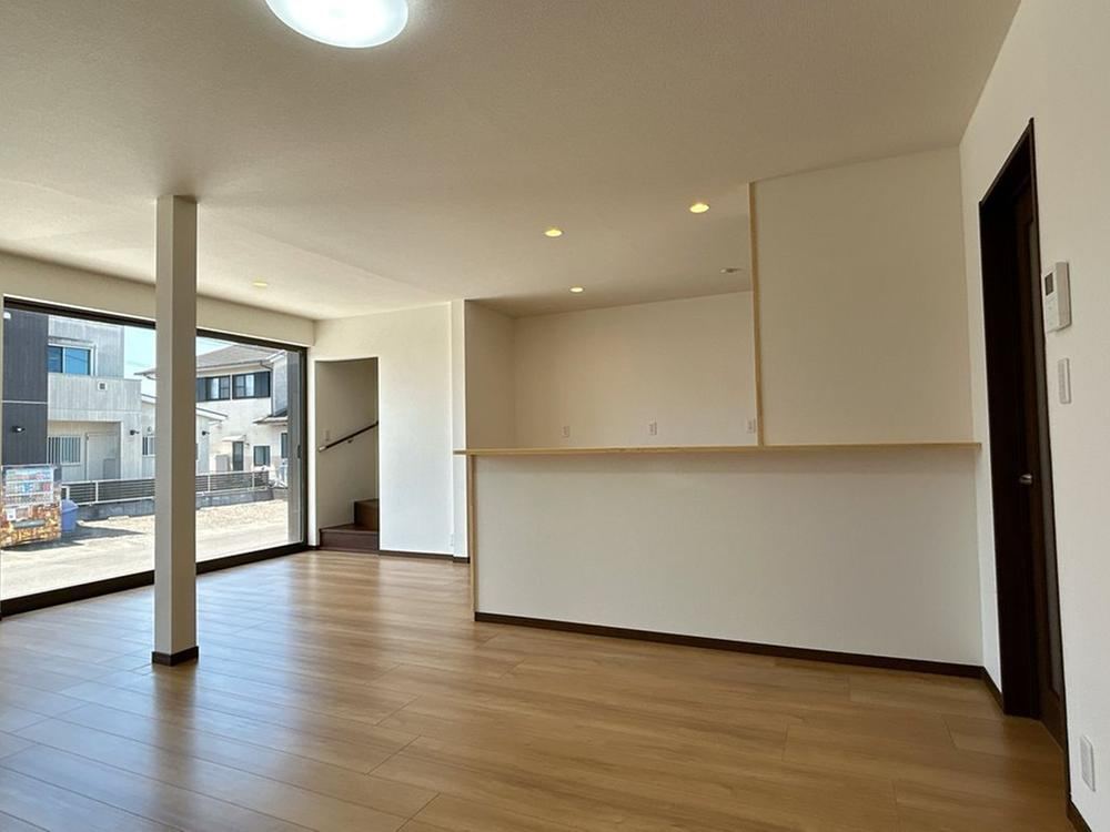 4LDK house in Mimata, Kitamorokata District, Miyazaki - Photo 1