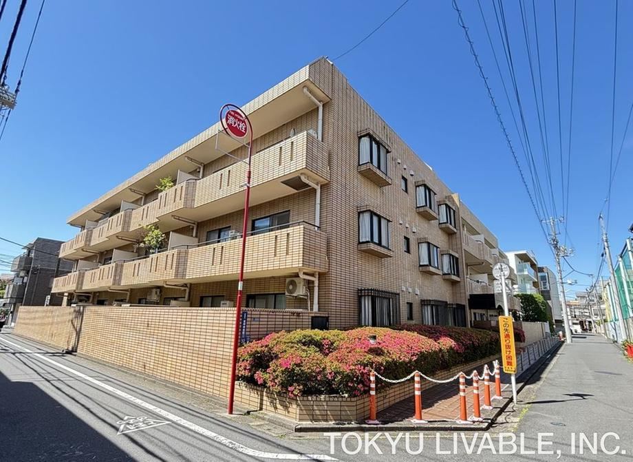 4LDK apartment in Musashino, Tokyo - Photo 1