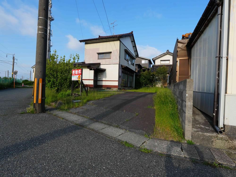 293 m² land in Sakata, Yamagata - Photo 1
