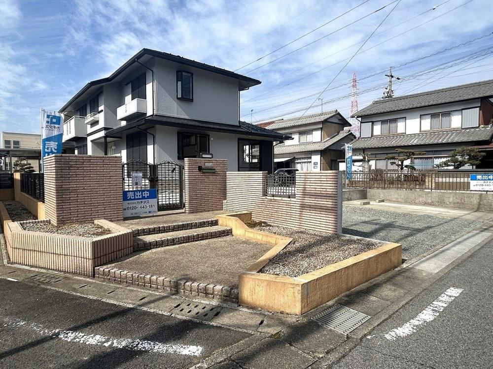 4LDK+S house in Ogaki, Gifu - Photo 1
