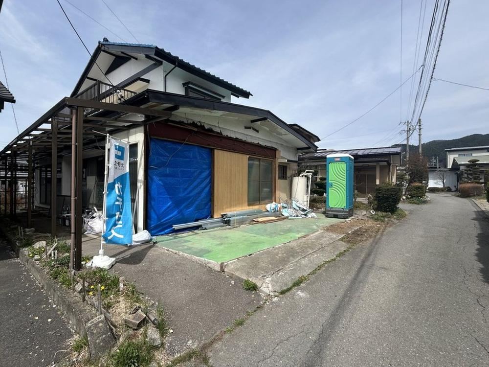 4LDK house in Okaya, Nagano - Photo 1