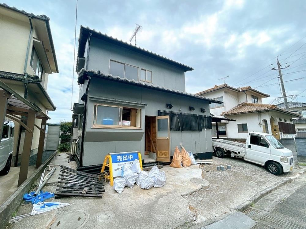 3LDK house in Higashihiroshima, Hiroshima - Photo 1