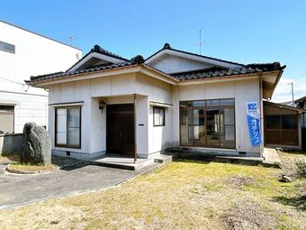 3LDK house in Nakaniikawa District