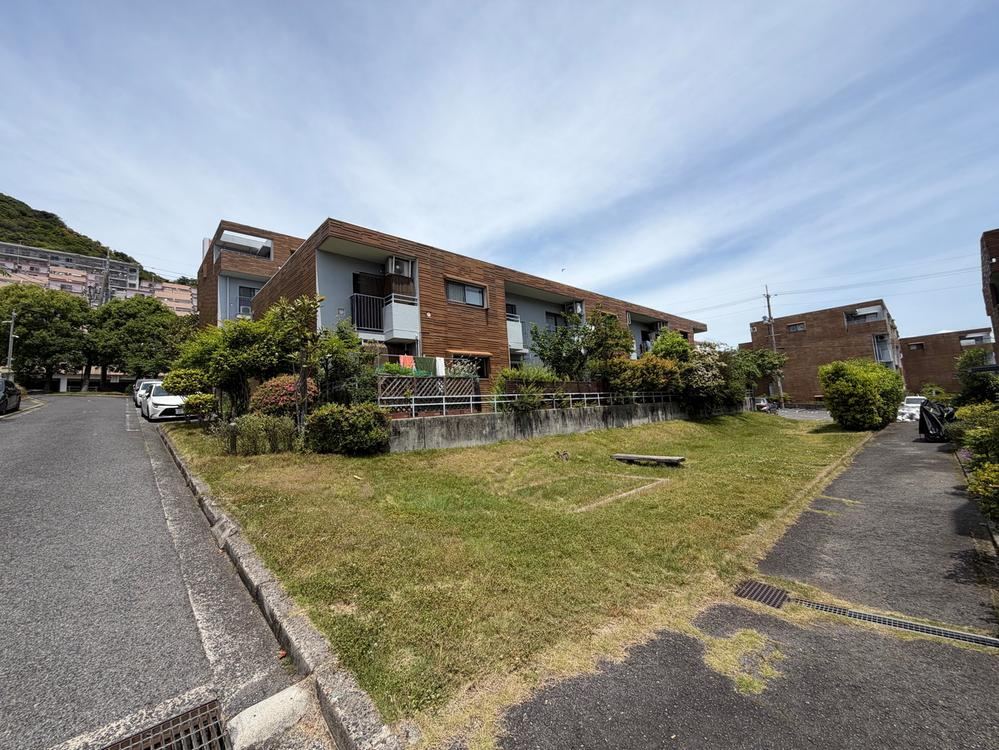 3LDK apartment in Nishi Ward, Hiroshima - Photo 1