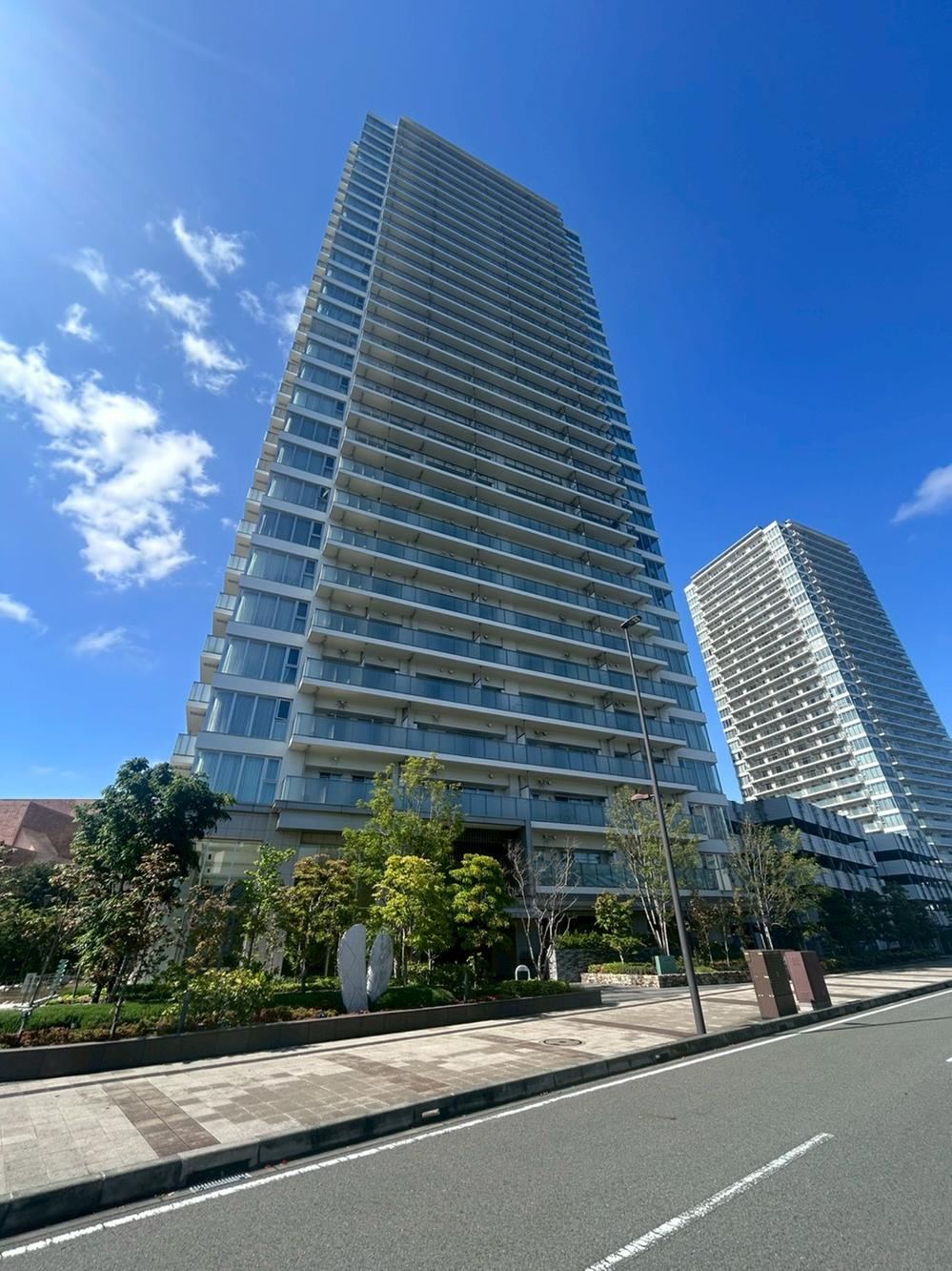2LDK apartment in Ebina, Kanagawa - Photo 1