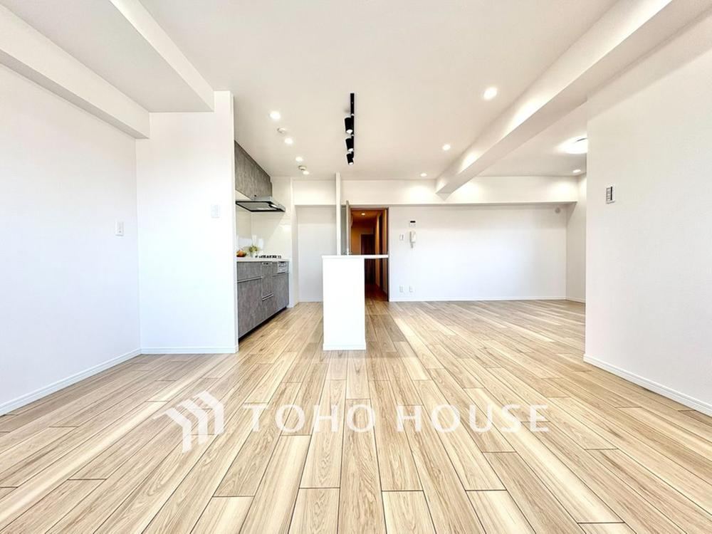 3LDK apartment in Tempaku Ward, Nagoya, Aichi - Photo 1