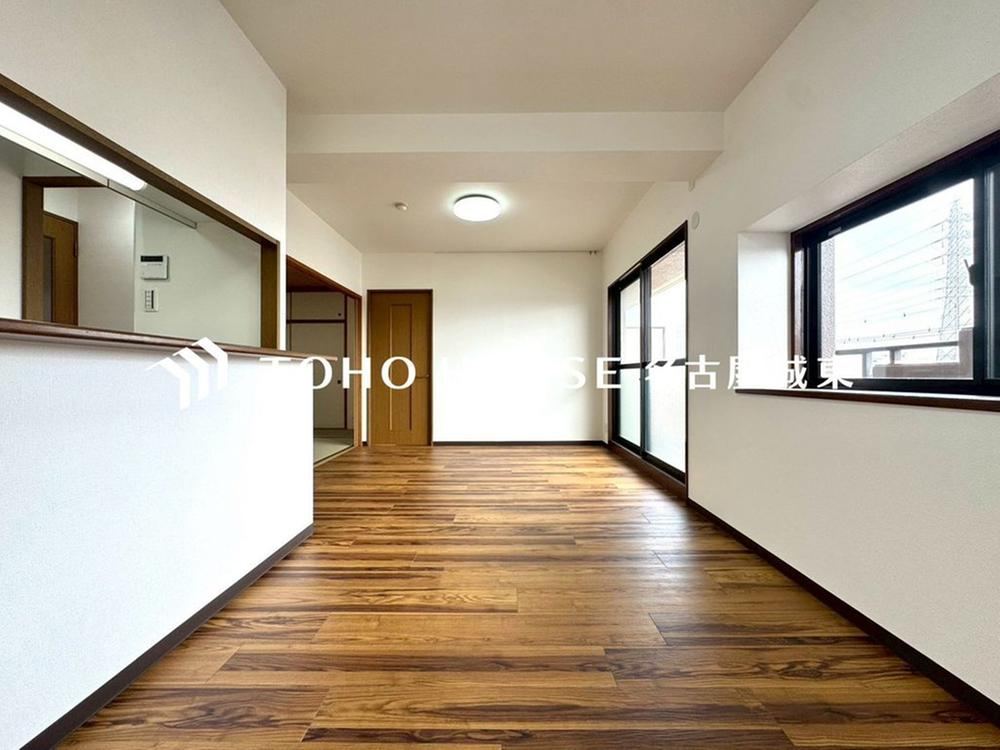 4LDK apartment in Minato Ward, Nagoya, Aichi - Photo 1