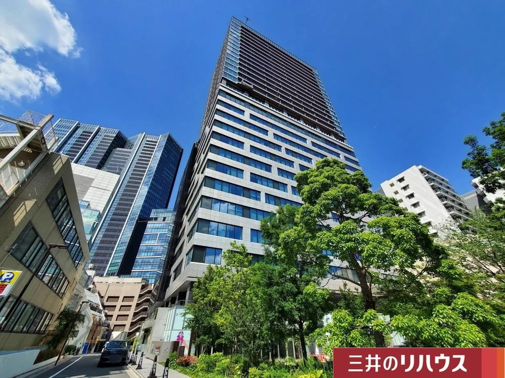 1LDK apartment in Shibuya Ward, Tokyo - Photo 1