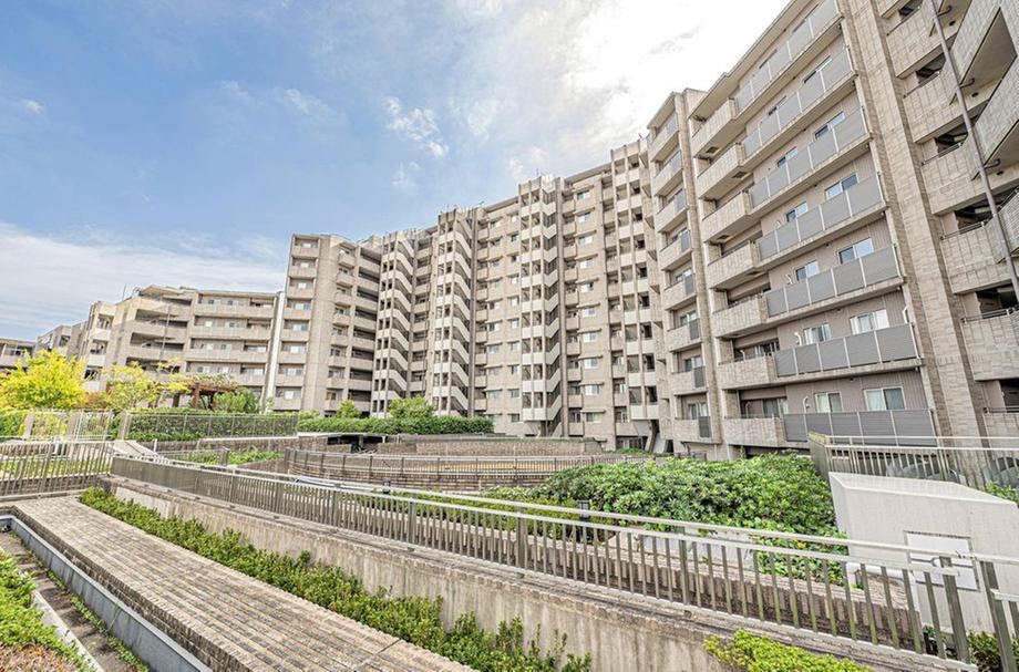 3LDK apartment in Setagaya Ward, Tokyo - Photo 1