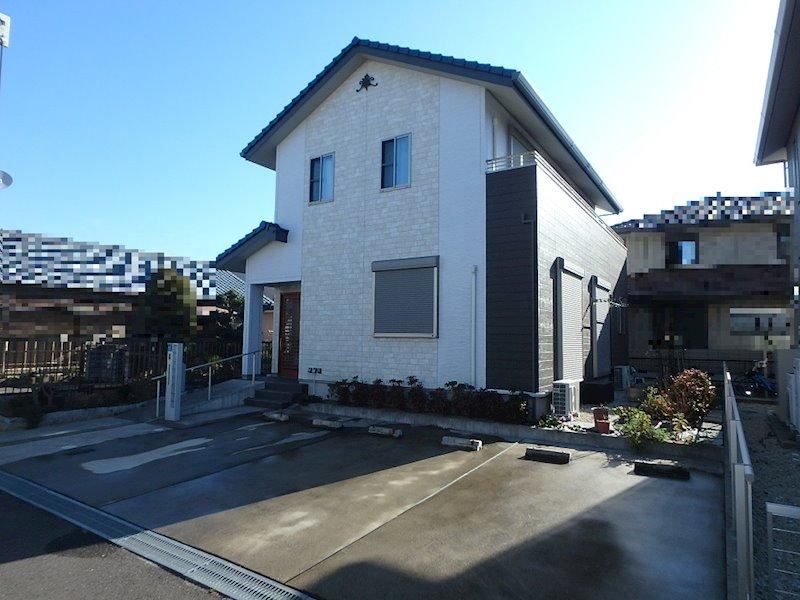 4LDK house in Suzuka, Mie - Photo 1